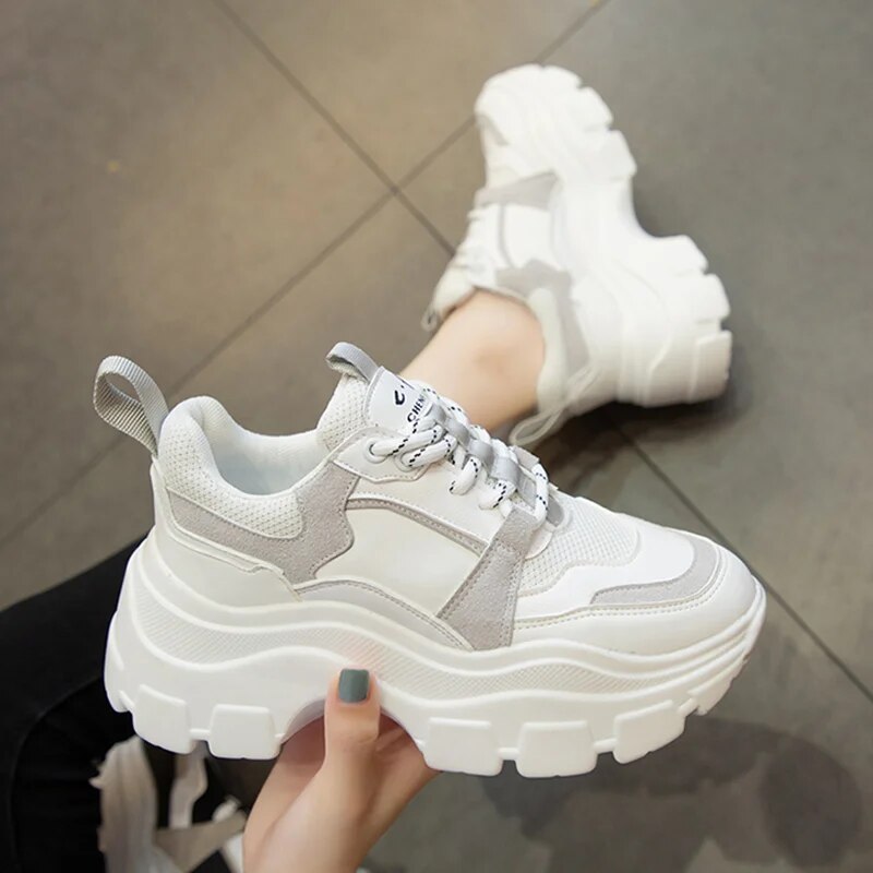 KARNA Sneaker